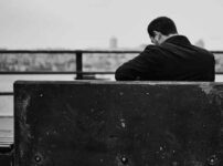独身男はヤバい?最高?世間が抱くリアルなイメージ